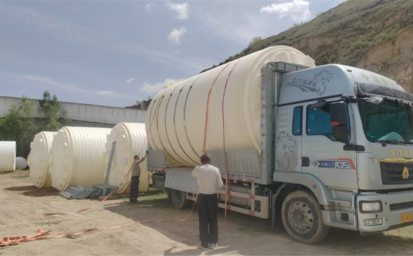 金川立式运输桶装车中