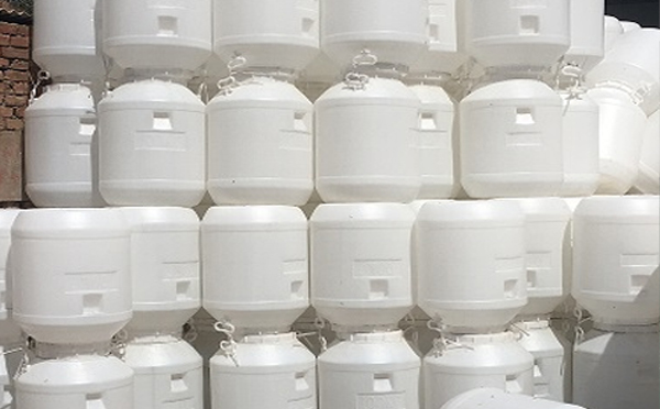 金川塑料桶耐化学腐蚀性能选择指南