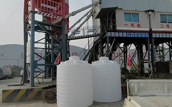 金川立式运输桶交付案例｜全新PE材质 · 多行业适配 · 批量稳定供应