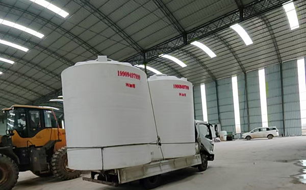 特加厚金川塑料大桶装车运输交付实录